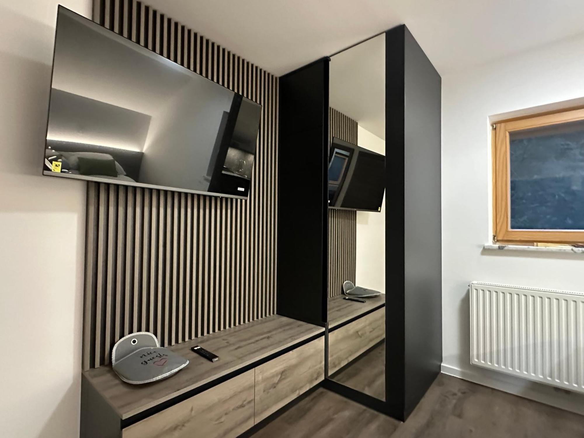 4 Elements Glamping & Apartments بليد المظهر الخارجي الصورة