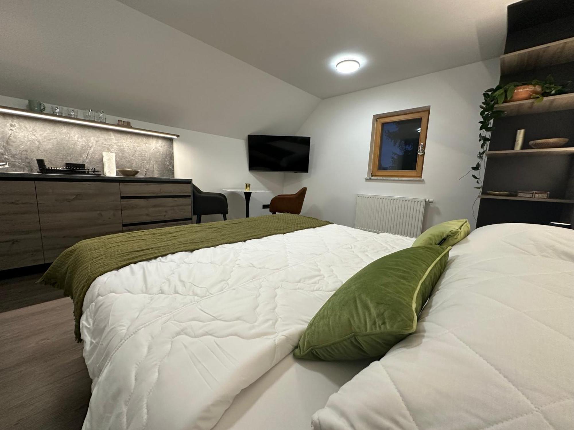 4 Elements Glamping & Apartments بليد المظهر الخارجي الصورة