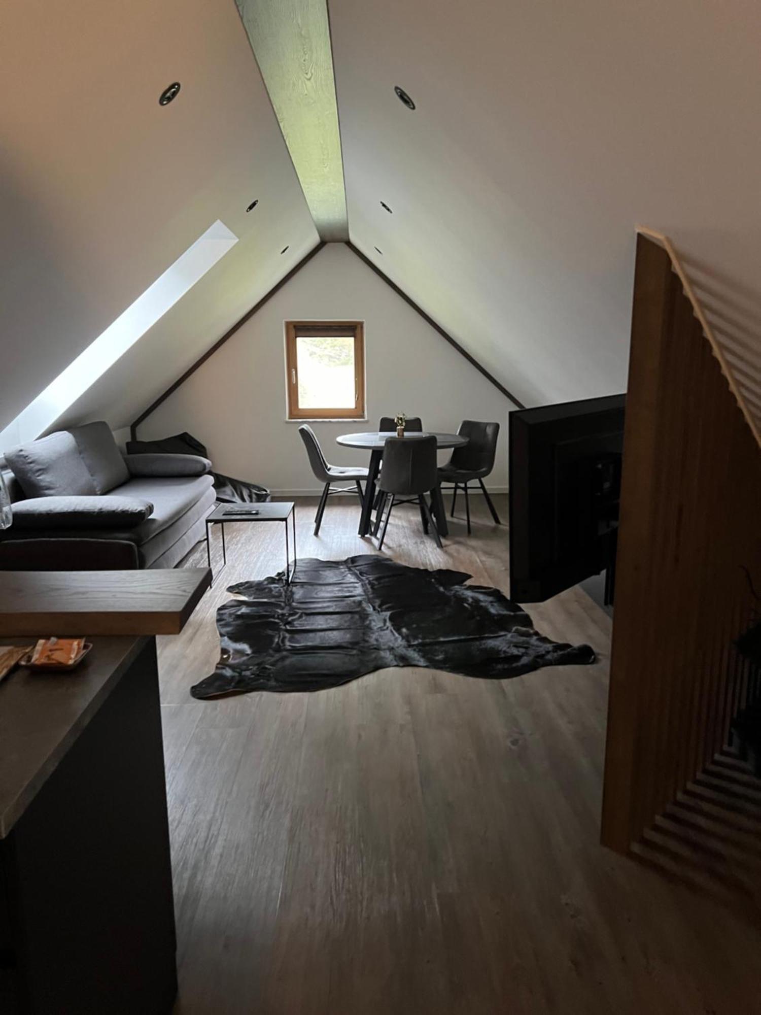 4 Elements Glamping & Apartments بليد المظهر الخارجي الصورة