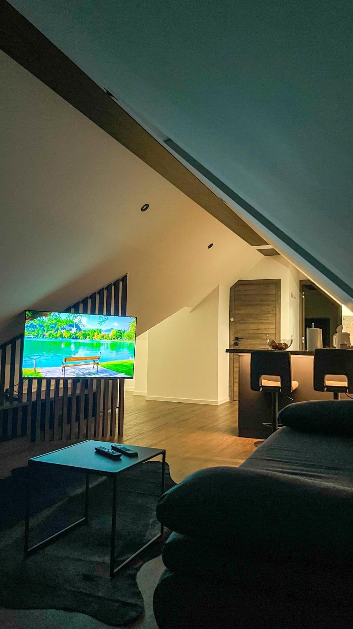 4 Elements Glamping & Apartments بليد المظهر الخارجي الصورة